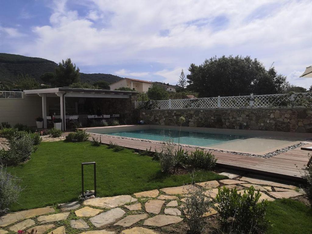 Stile libero b&b Lacona Exterior foto