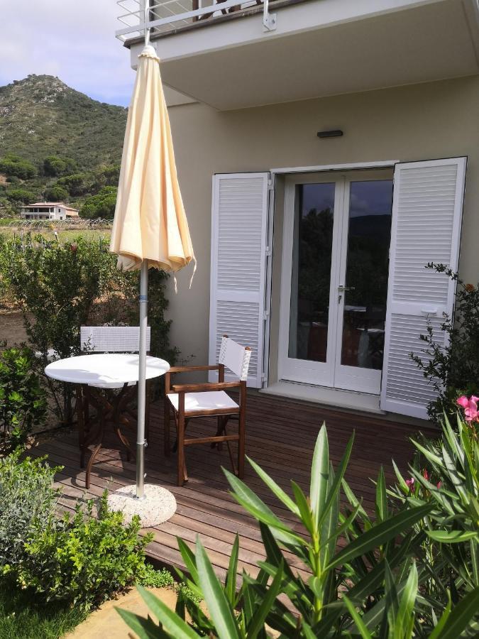 Stile libero b&b Lacona Exterior foto
