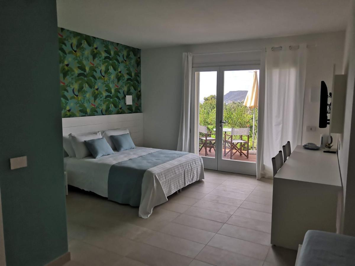 Stile libero b&b Lacona Exterior foto